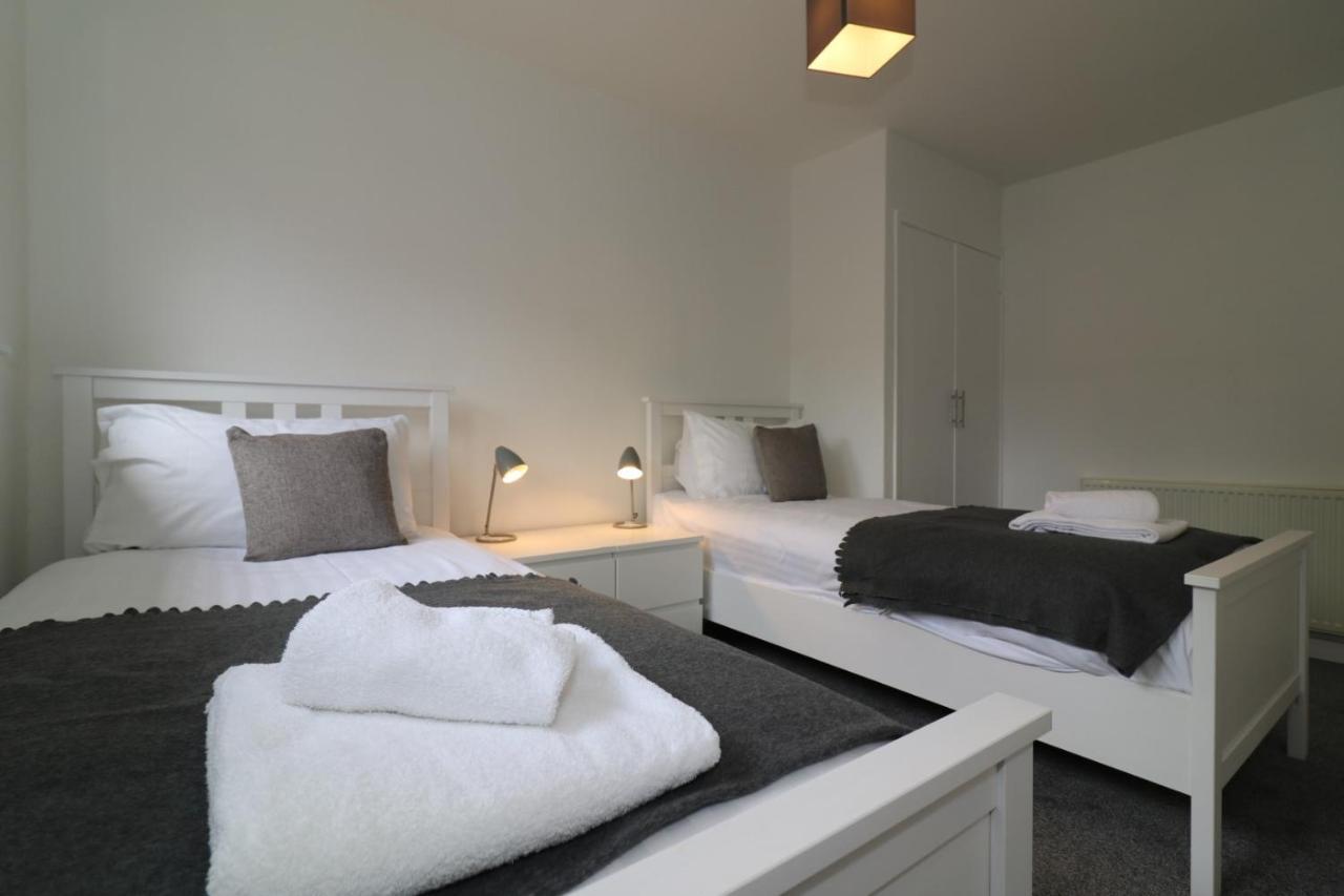 Signature - Belhaven House Hamilton Eksteriør billede